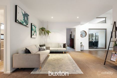 Property photo of 2 Pemberton Place Miners Rest VIC 3352