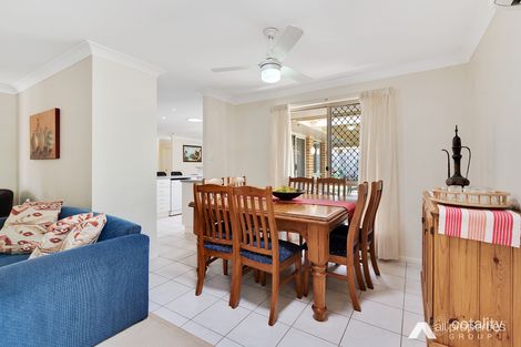 Property photo of 9 Bridgeman Place Forest Lake QLD 4078