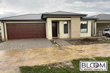 Property photo of 66 Compass Crescent Donnybrook VIC 3064