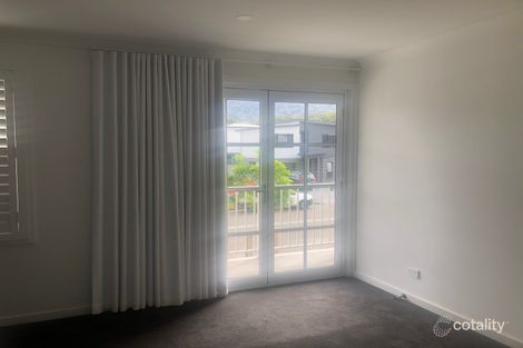 24a Stewards Dr, Stream Hill, NSW 2526