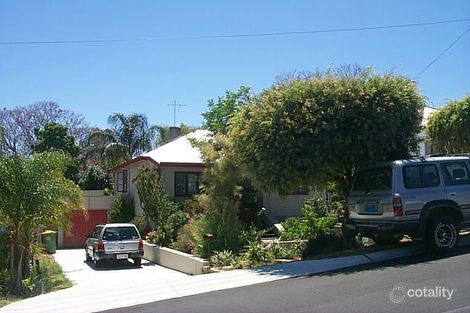 25 Hamilton St, Bayswater, WA 6053