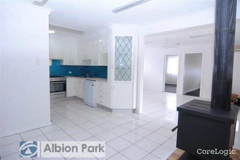 Property photo of 25 Kaylaur Crescent Albion Park Rail NSW 2527