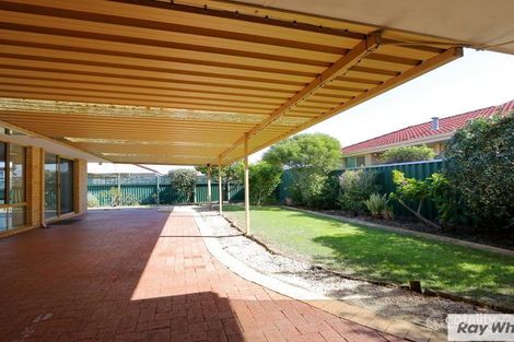 Property photo of 7 Norbertine Close Queens Park WA 6107