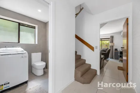 Property photo of 1/33 Kinmond Avenue Wavell Heights QLD 4012