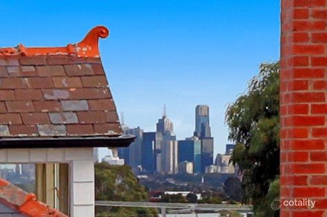 Property photo of 2 Allchin Street Reservoir VIC 3073