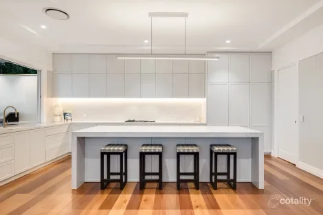 Property photo of 8 Spica Street Coorparoo QLD 4151