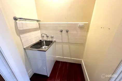 Property photo of 21 Rosstown Road Carnegie VIC 3163