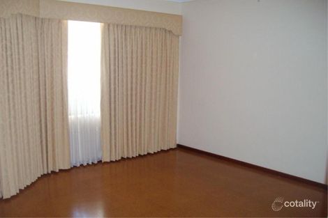 105 Highclere Bvd, Marangaroo, WA 6064