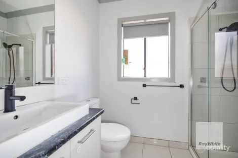 Property photo of 3/72 Vincent Avenue St Albans VIC 3021