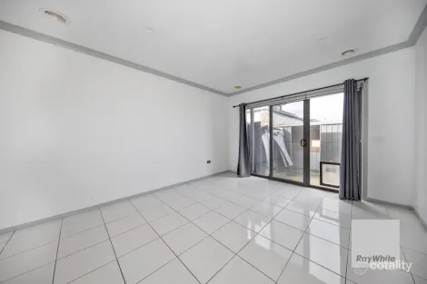 Property photo of 3/72 Vincent Avenue St Albans VIC 3021