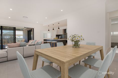 Property photo of 7 Stayard Drive Largs NSW 2320