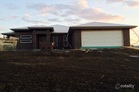 3 Maculan Cres, Westbrook, QLD 4350