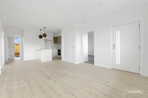 Property photo of 2B Pountney Avenue Thrumster NSW 2444