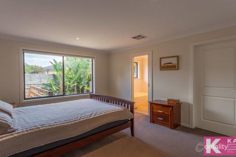 Property photo of 77 Piermont Drive Berwick VIC 3806