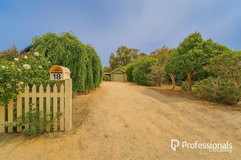 18 Logue St, Waroona, WA 6215