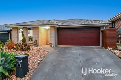 Property photo of 26 Constance Way Pakenham VIC 3810