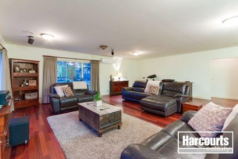 Property photo of 15 Elk Turn Cranbourne VIC 3977