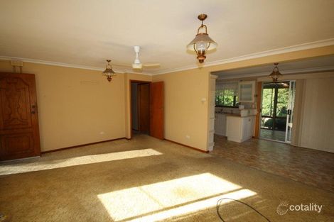 Property photo of 154 Macquarie Grove Caves Beach NSW 2281