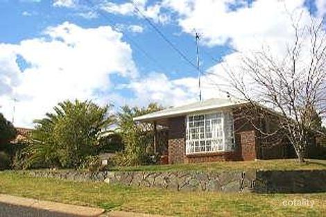 11 Blue Gum Dr, Newtown, QLD 4350