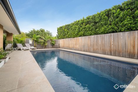 Property photo of 10 Crampton Chase Sandhurst VIC 3977