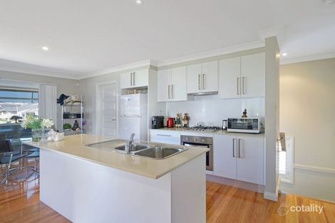 10 Sylvester Lane, Gregory Hills, NSW 2557