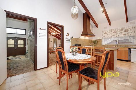 Property photo of 13 Koroit Place Taylors Lakes VIC 3038