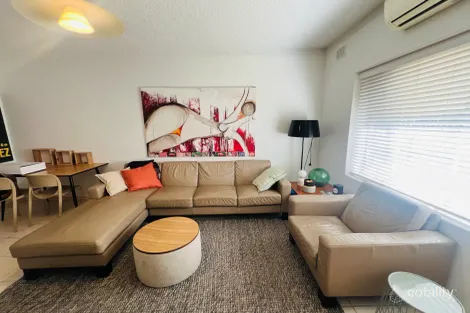 Property photo of 1/33 Beach Road Brighton SA 5048