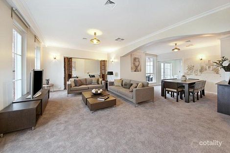 Property photo of 1/58-60 Railway Road Carnegie VIC 3163
