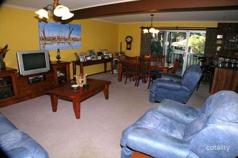 Property photo of 42 Melaleuca Crescent Tascott NSW 2250