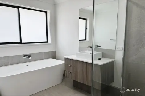 Property photo of 14 Fir Tree Drive Cotswold Hills QLD 4350
