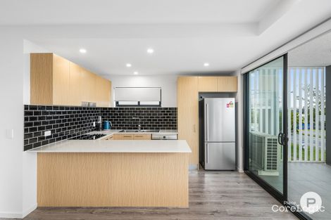 Property photo of 302/57 Ludwick Street North Cannon Hill QLD 4170