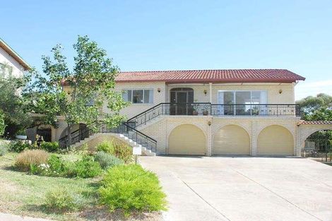 2 Mcnolty Pl, Spence, ACT 2615