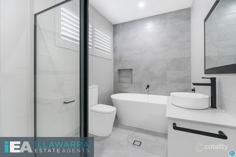 Property photo of 48 Upland Chase Albion Park NSW 2527