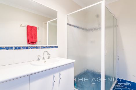 Property photo of 4 Holroyd Gardens Millbridge WA 6232