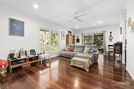 Property photo of 13 Brookfield Court Diddillibah QLD 4559