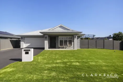 85 Grand Pde, Rutherford, NSW 2320