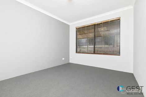 Property photo of 22 Firmstone Circle Landsdale WA 6065