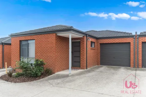 Property photo of 7/98 Ahern Road Pakenham VIC 3810