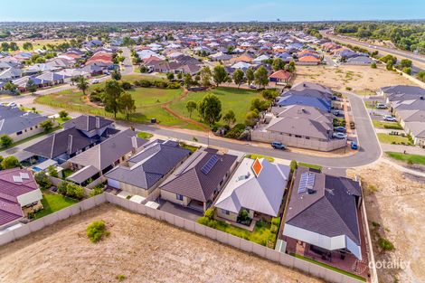 16 Hayeswater Cct, Waikiki, WA 6169