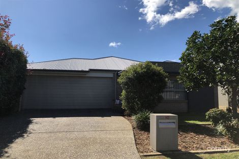 10 Maree Pl, Redland Bay, QLD 4165