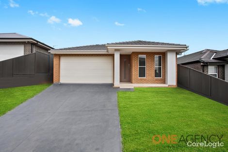 Property photo of 22 Brunton Place St Helens Park NSW 2560