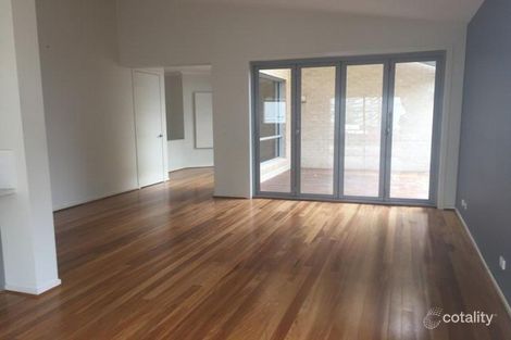 Property photo of 4 Goundry Drive Holmview QLD 4207