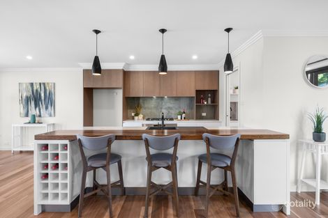 Property photo of 32 Allchin Circuit Kambah ACT 2902