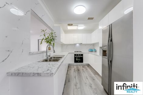 Property photo of 22 Dundee Street Sadleir NSW 2168
