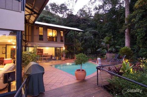 Property photo of 10 Olfersia Court Mooroobool QLD 4870