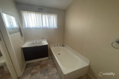 Property photo of 29 Daldy Crescent Shepparton VIC 3630