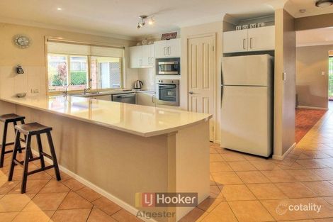 Property photo of 8 Fernhill Place Parkinson QLD 4115