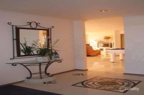 Property photo of 10 Pioneer Place Hampton Park VIC 3976
