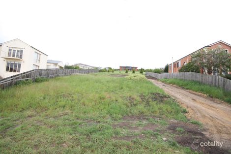 127 Grosvenor Dr, Wandana Heights, VIC 3216