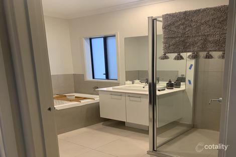 60 Lucerne Dr, Truganina, VIC 3029